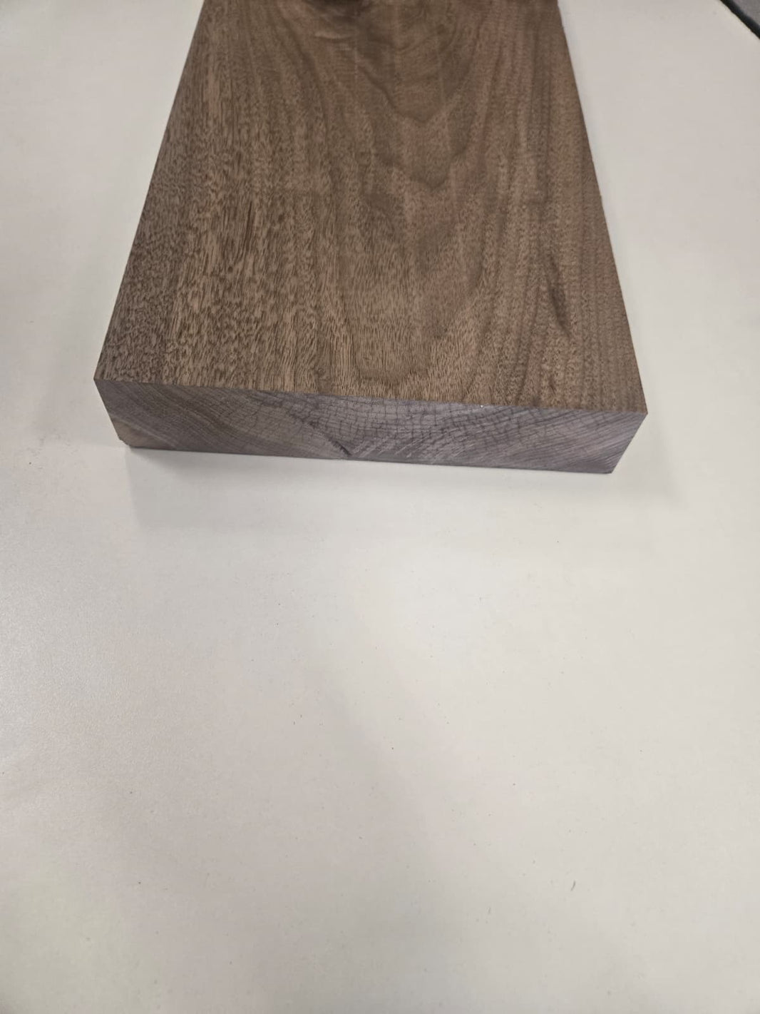 Prime Walnut 8x4