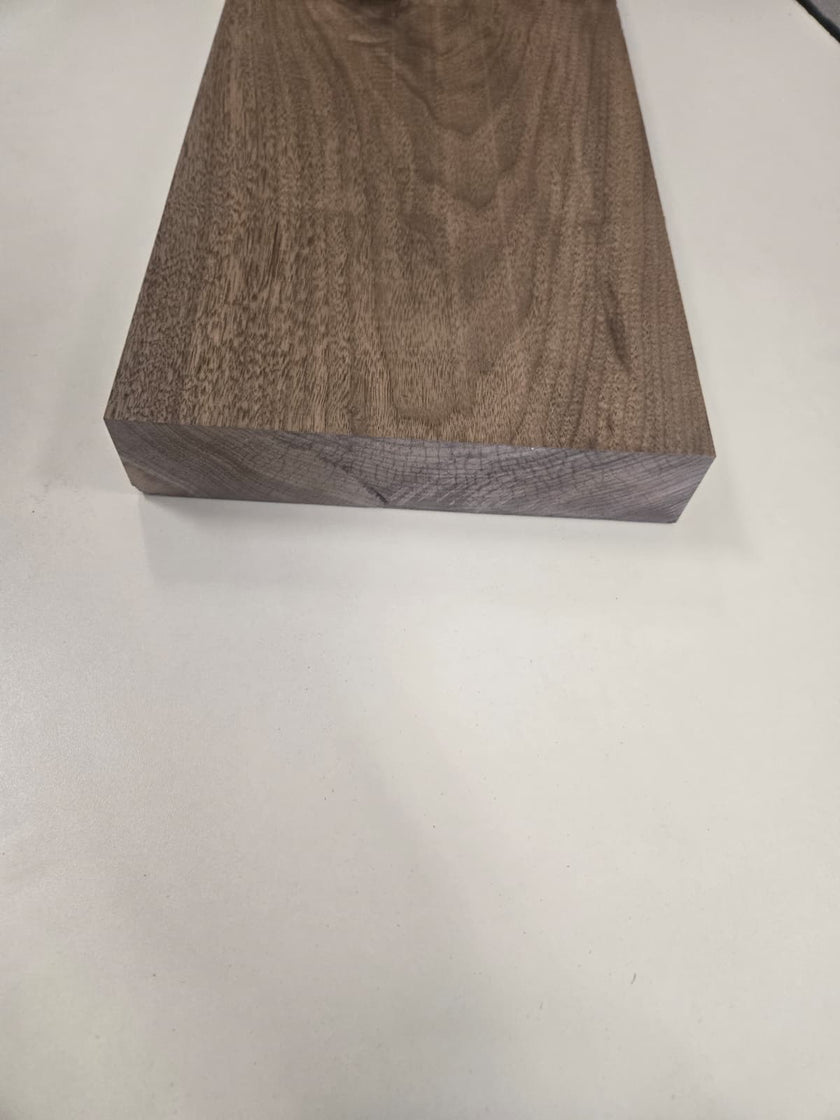 Prime Walnut 8x4