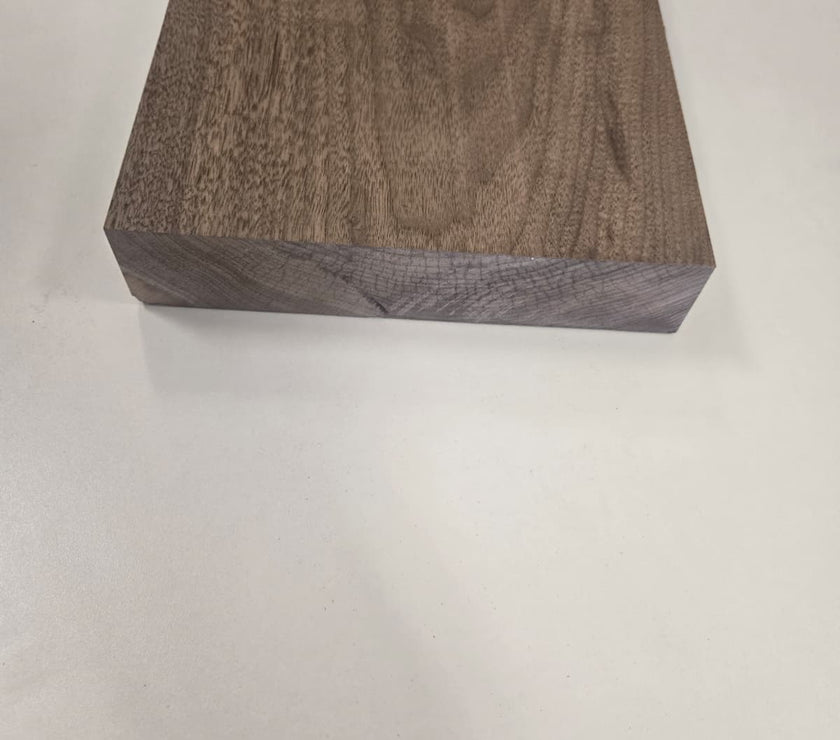 Prime Walnut 8x4