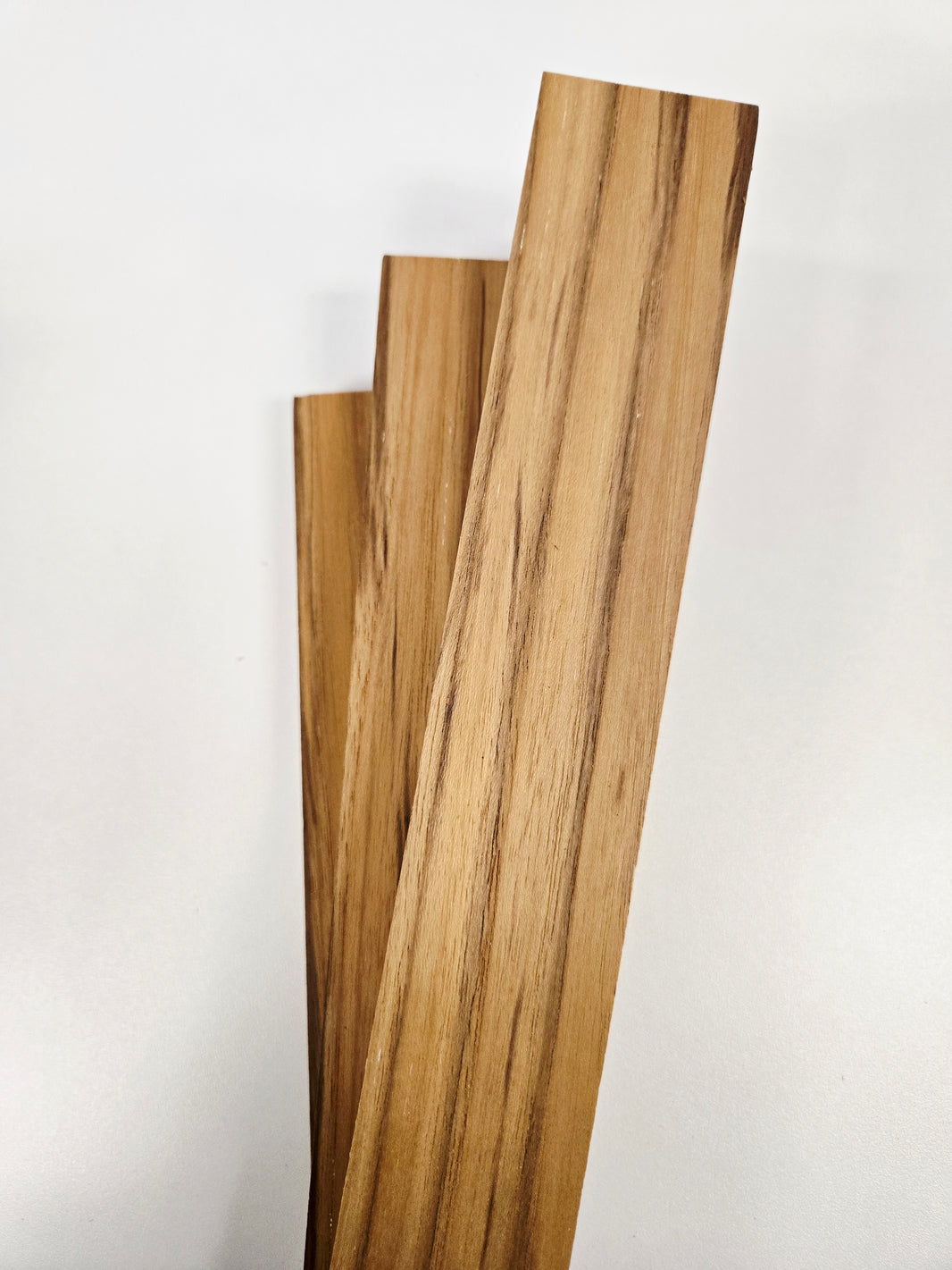 Teak (Genuine) 4x4
